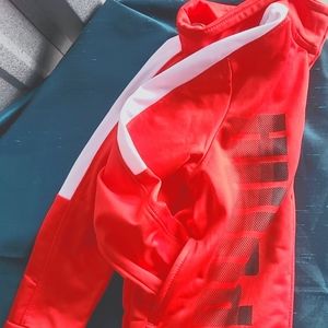 4T Red ZIP Up Puma